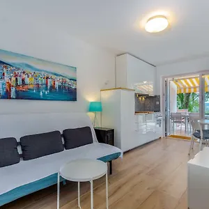  Apartment Apartments Selce
